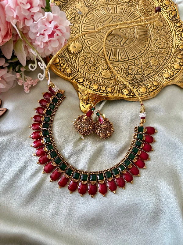 Kovai Palakka Necklace Set