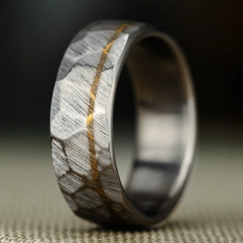 (In-Stock) The Apollo | Hammered Titanium Band & Offset Brass - Size 7 | 7mm Wide