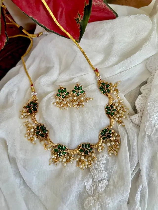 Sarojini Guttapulusu Necklace set