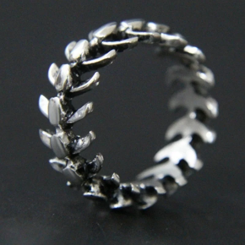 European And American Classic Alloy Ring Dragon Fish Bone Retro Punk Men's Ring  Jewelry Ring Gift Accessories